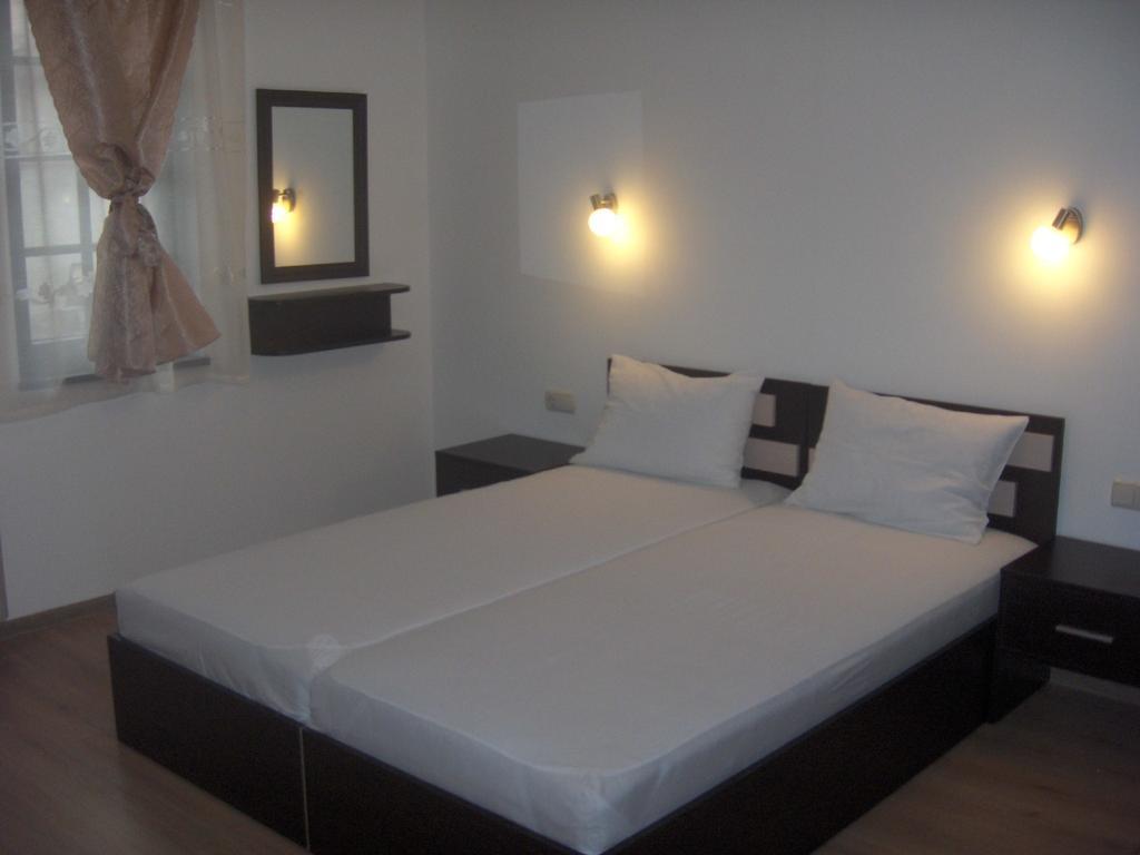 Hotel Krasteva House Berkowica Pokój zdjęcie